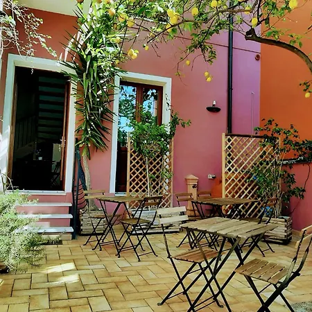 فندق مبيت وإفطار Stella Del Sud 4*